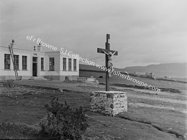 NEW SCHOOL AT CASHEL